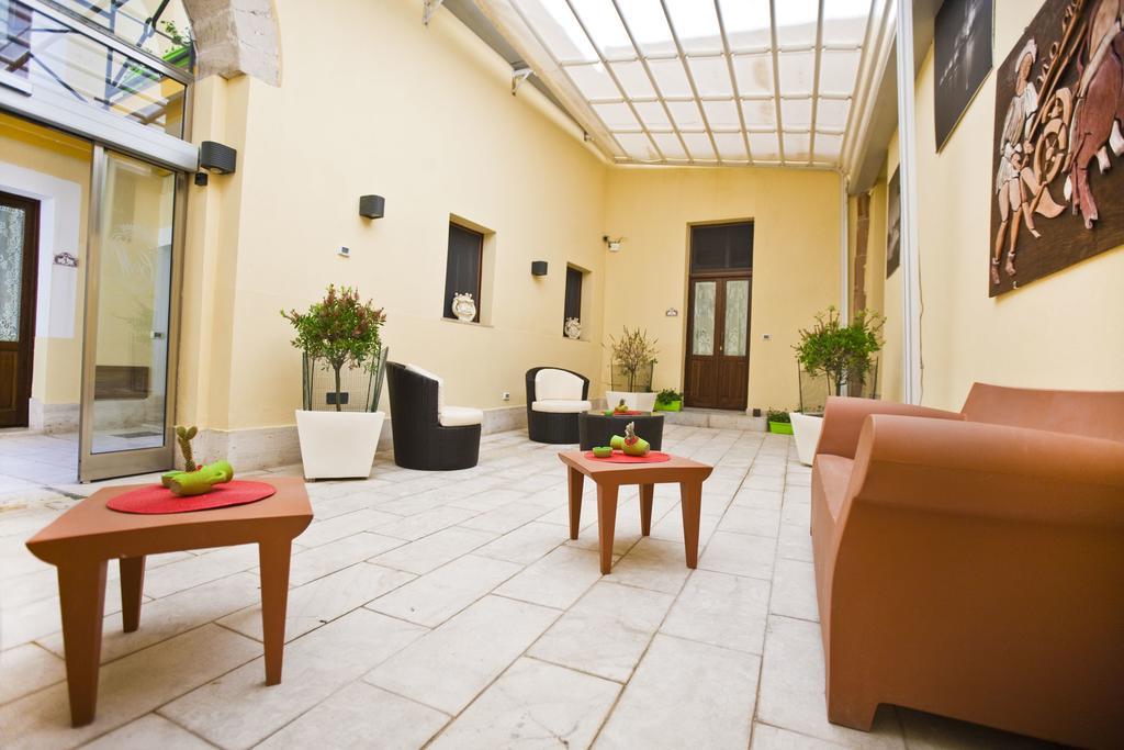 Residence Cortile Merce Trapani Exterior photo